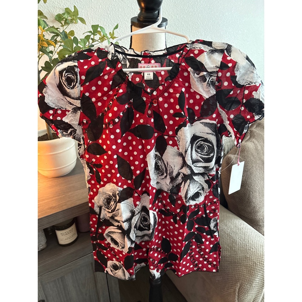 Koi by Kathy Peterson Red Polka Dot‎ Floral Rose Scrub Top XS 190PR Cotton NWT